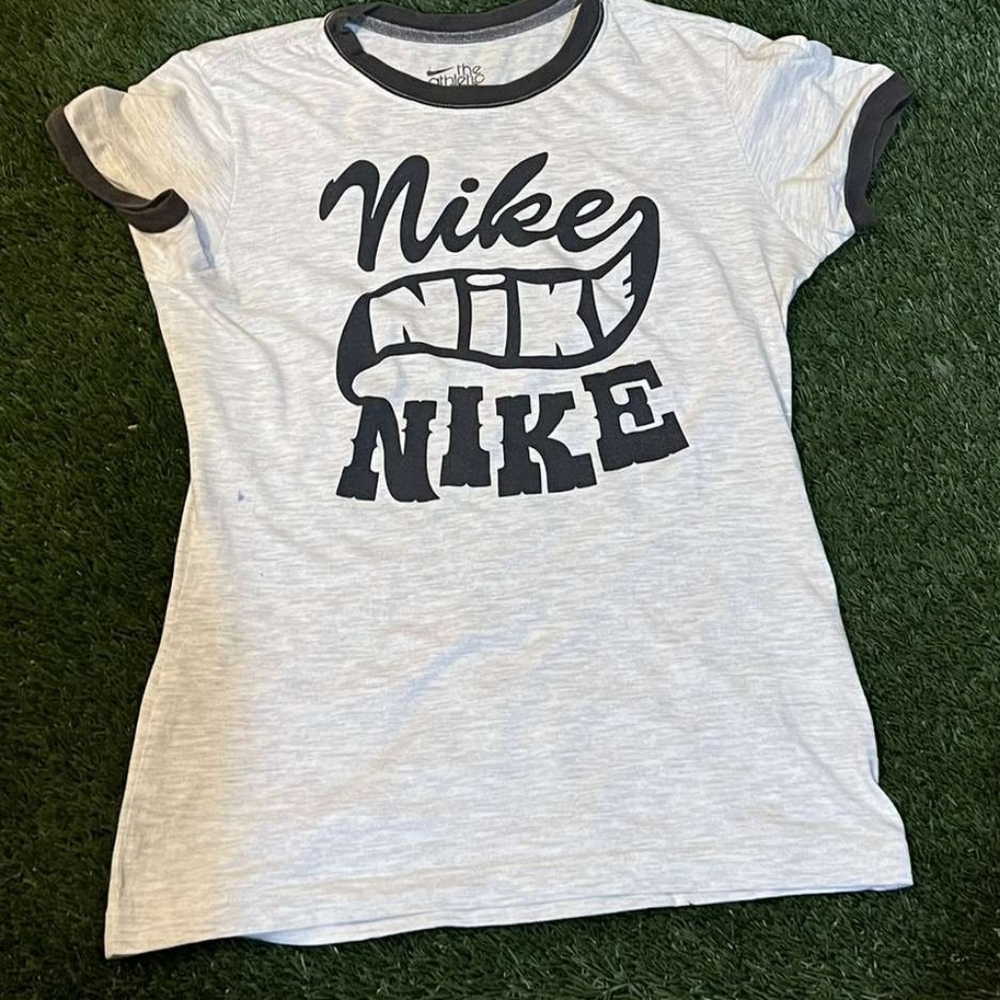 Nike Slim Fit Athletic shirt